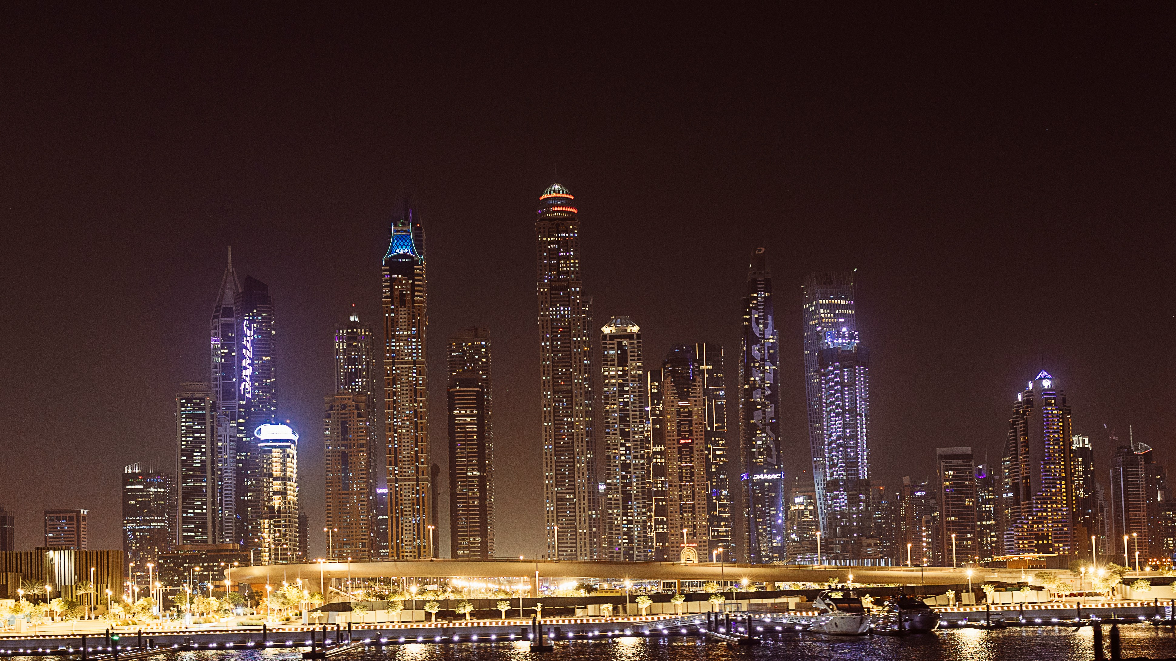 Why Choose a DMC for Your Dubai and Thailand Trips?